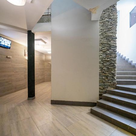 Cozy Little Apartment In The Heart Of Studentski Grad Sófia Exterior foto