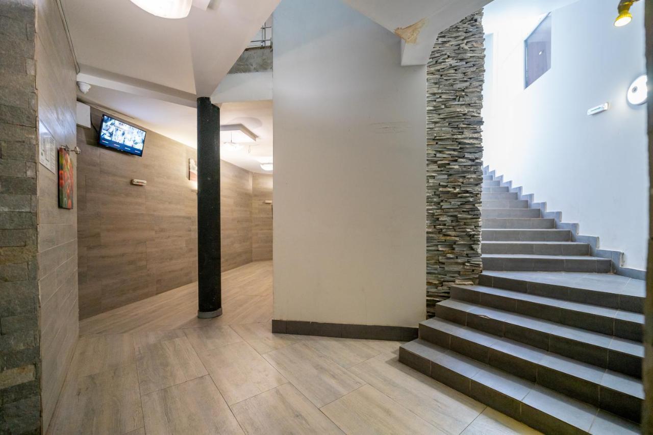Cozy Little Apartment In The Heart Of Studentski Grad Sófia Exterior foto